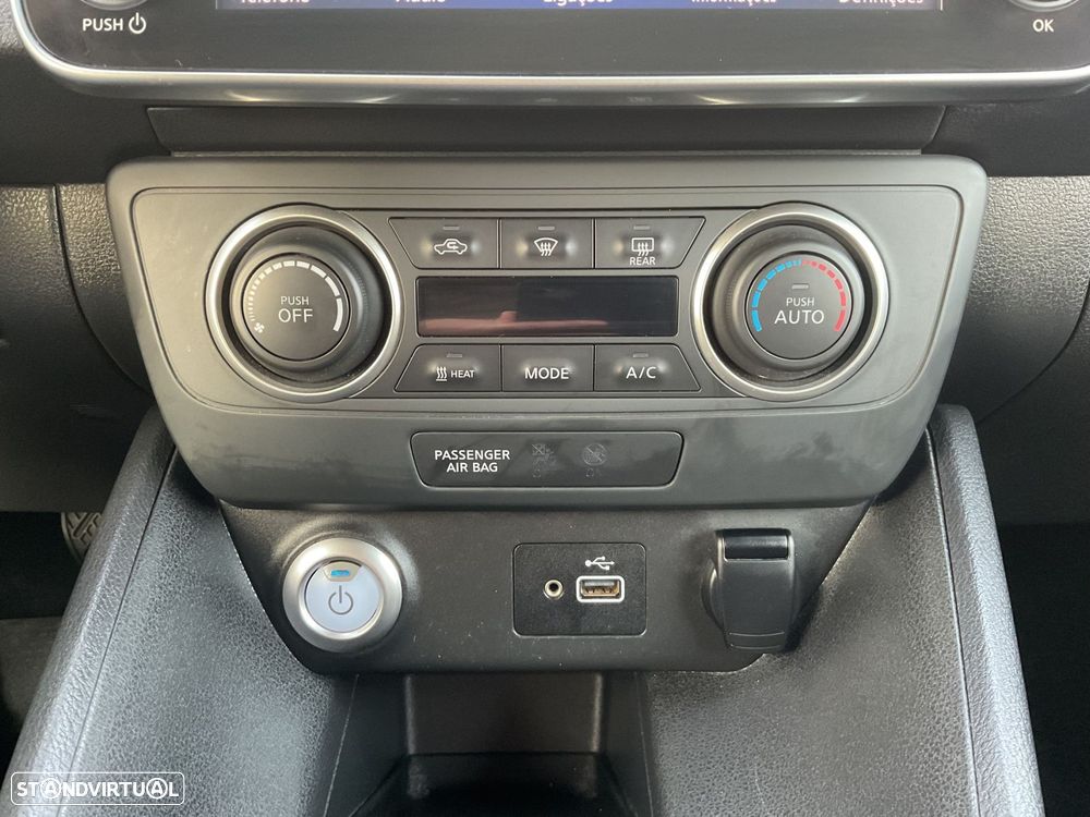 Nissan Leaf Acenta - 28