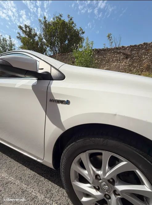 Toyota Auris 1.8 HSD Comfort+P.Sport - 15