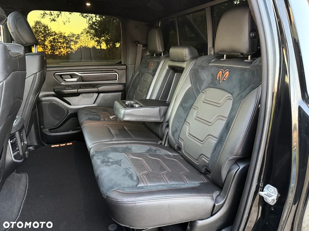 RAM 1500 5.7 Crew Cab Shortbed Bighorn Sport - 25