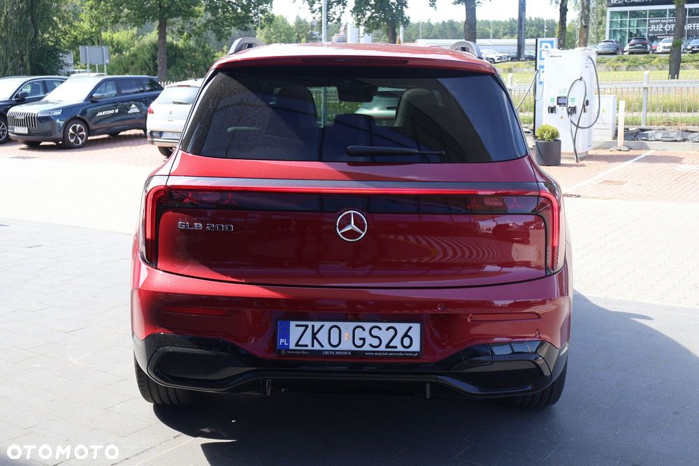 Mercedes-Benz GLB - 7