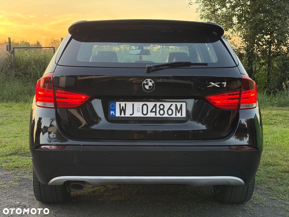 BMW X1 xDrive20d - 12