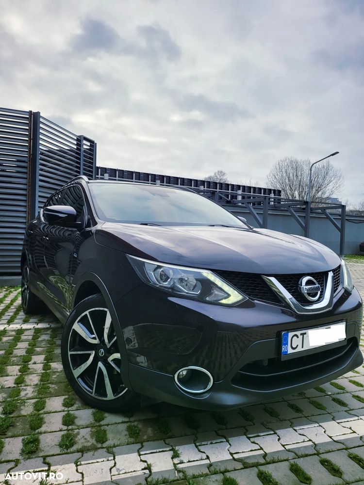 Nissan Qashqai 1.6L dCi Start/Stop 4X4-i Tekna - 11