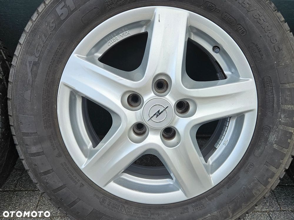 Opel Vivaro II Renault Trafic III Nissan NV300 Felgi Aluminiowe 5x114.3 16" ET48 - 5