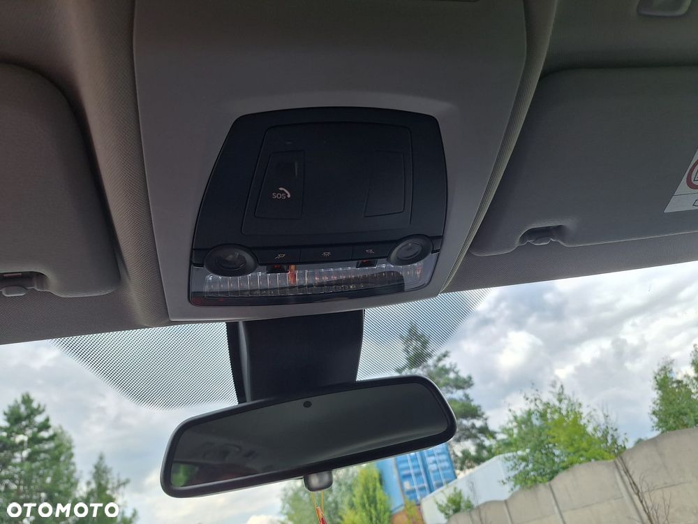 BMW X3 sDrive18d - 16