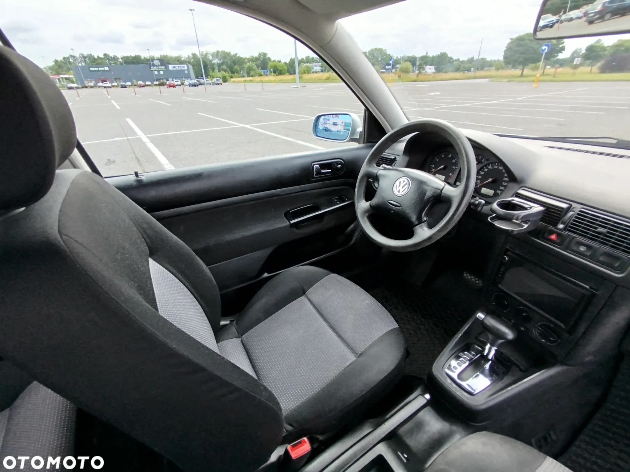 Volkswagen Golf 1.6 Automatik Sportline - 23