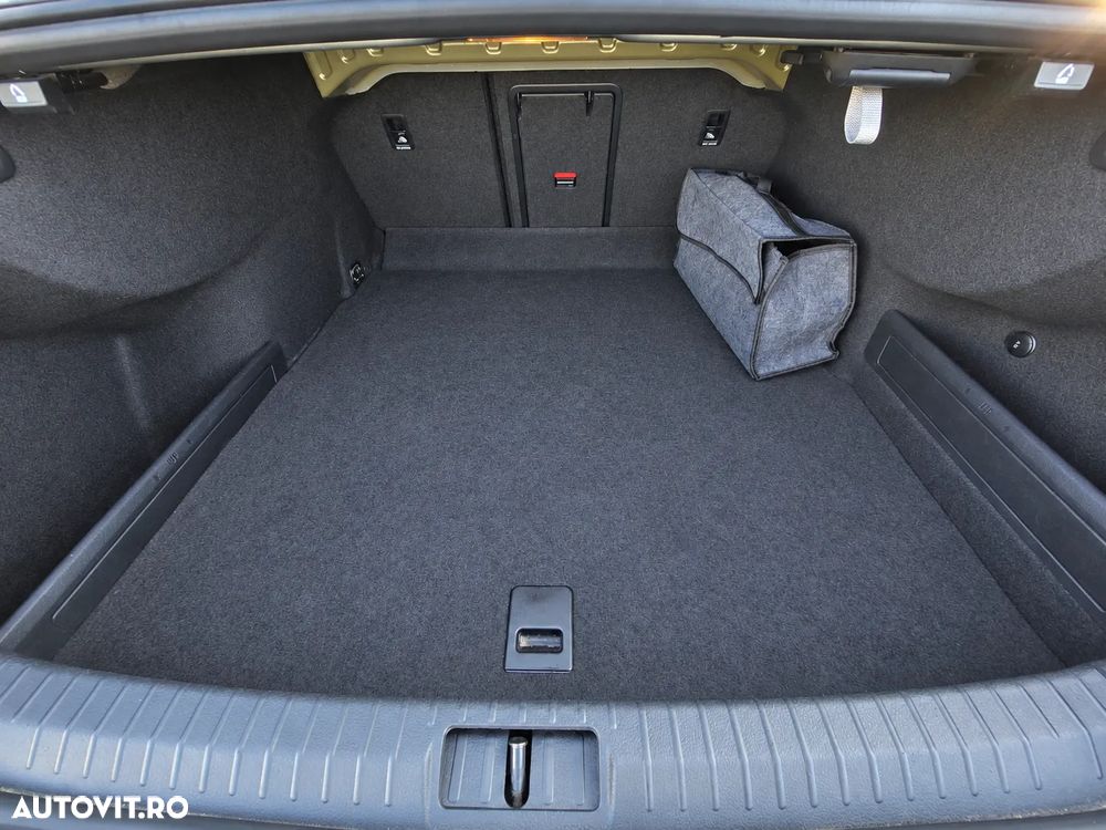VOLKSWAGEN Passat 2016 — imagine 21