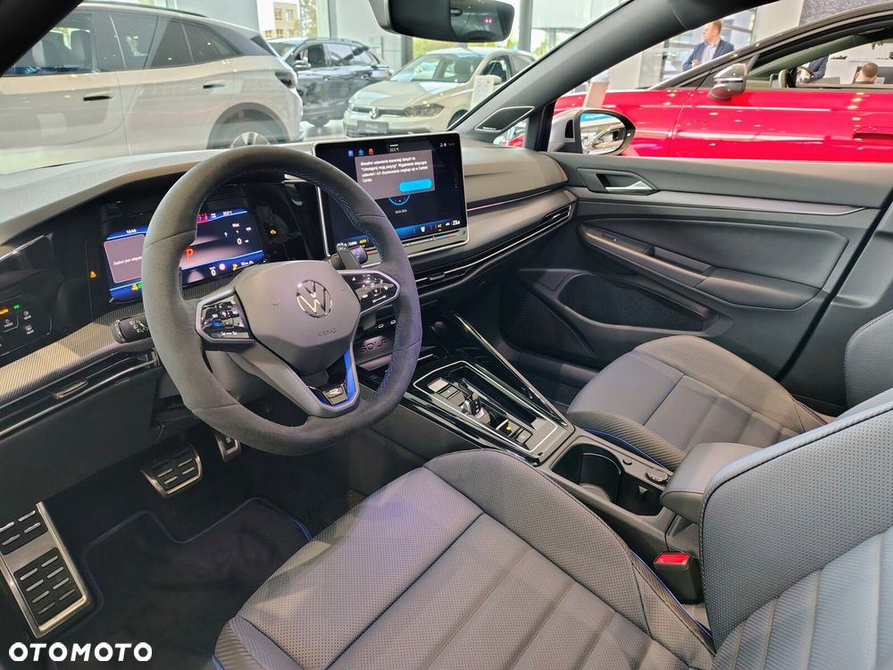 Volkswagen Golf Variant - 15