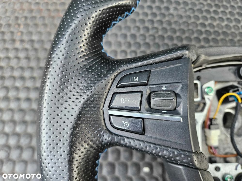 Kierownica Ścięta Trzy 3 Ramienna Pikowana Skóra Ancantara Multifunkcja Sterowanie AirBag Poduszka BMW 5 F10 F11 - 20