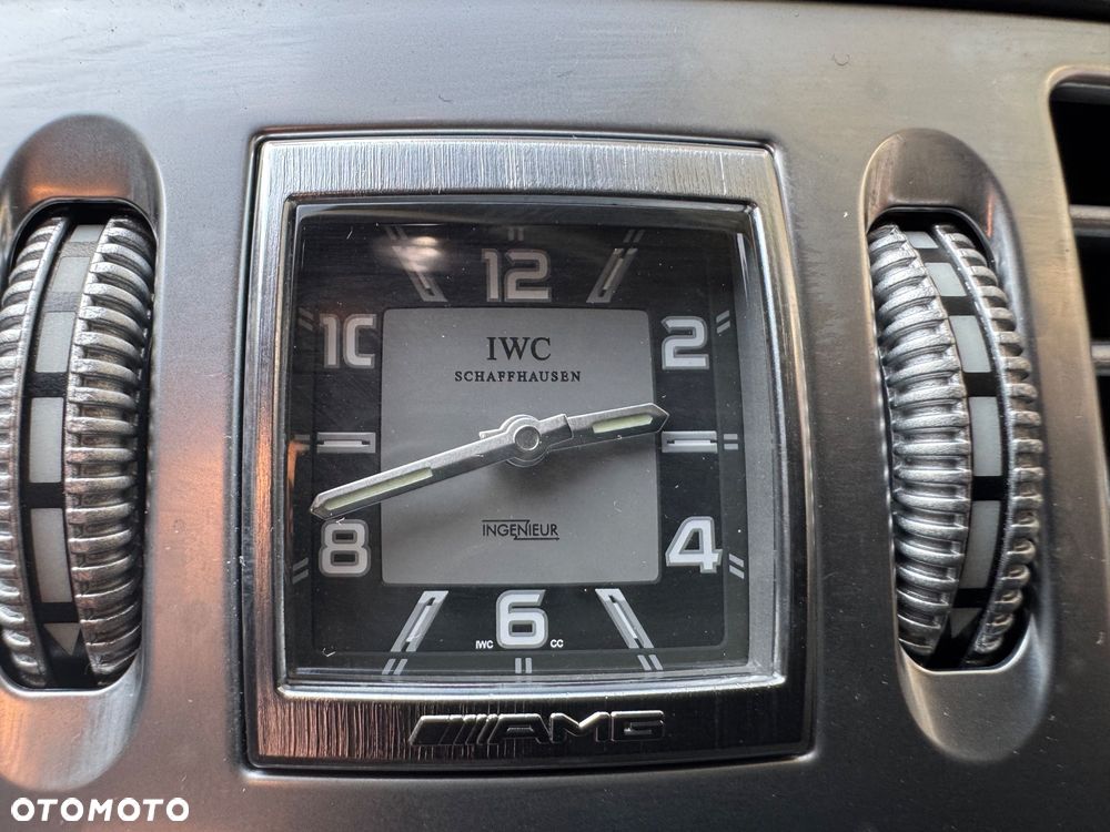 Mercedes-Benz CL - 40