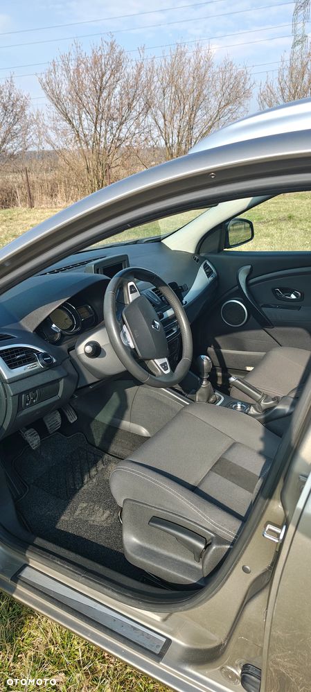 Renault Megane 1.5 dCi Dynamique - 5