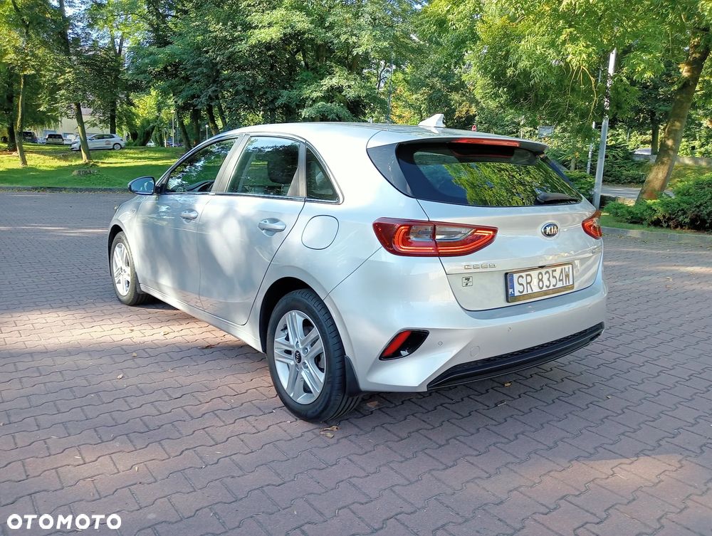 Kia Ceed 2021 photo 3