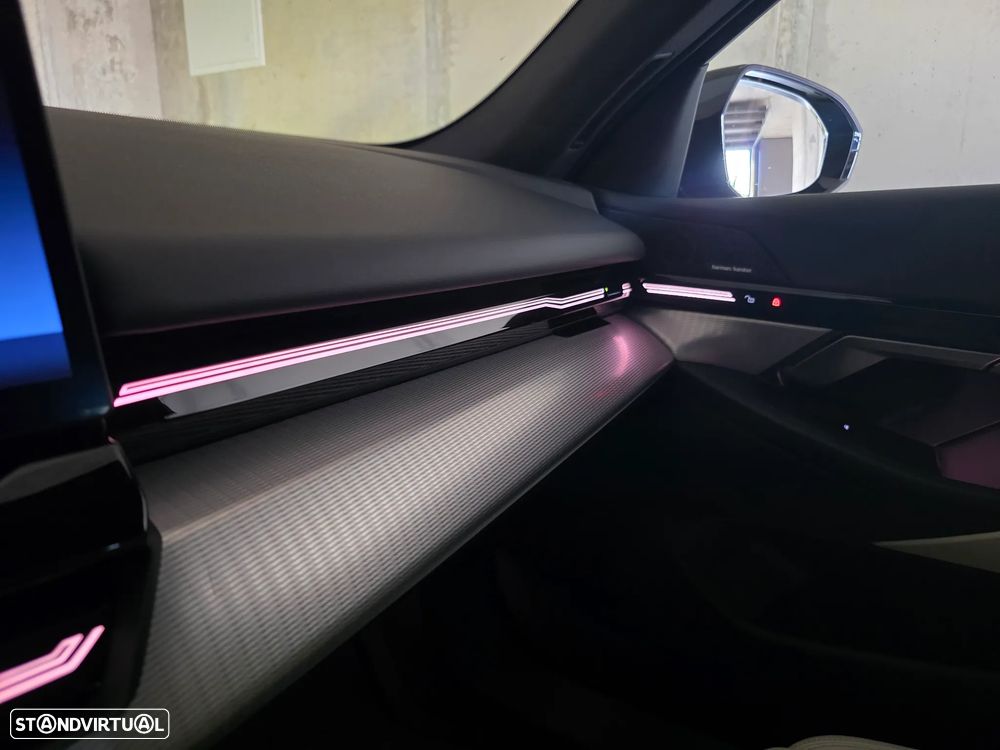 BMW 530 e Pack Desportivo M Pro - 33