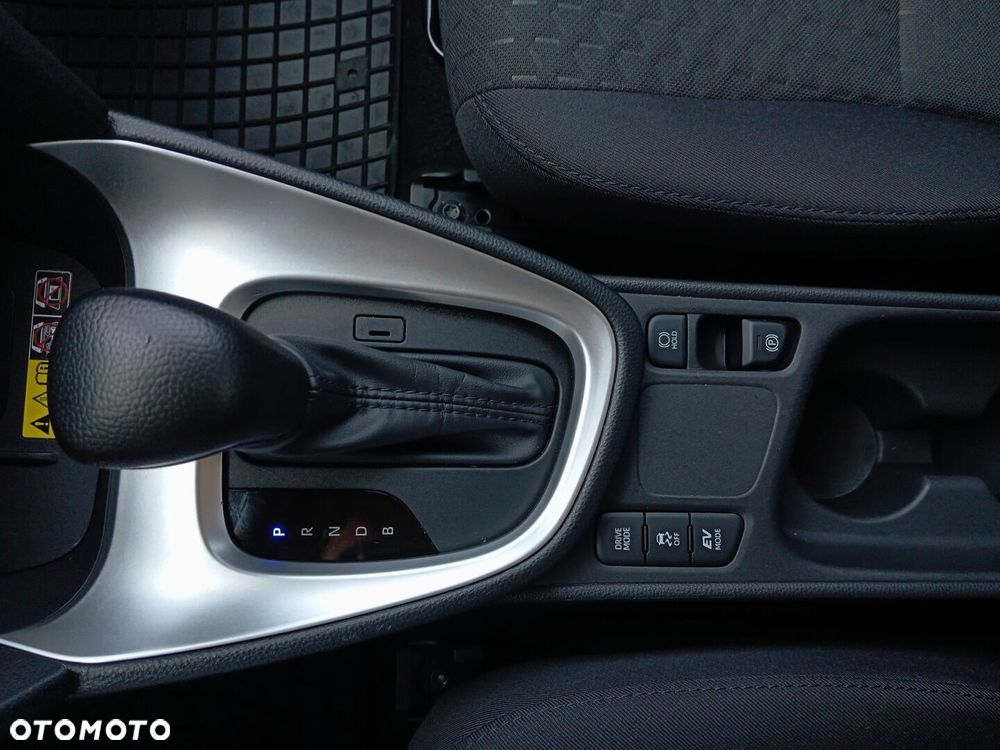 Toyota Yaris Cross Hybrid 1.5 Comfort - 17