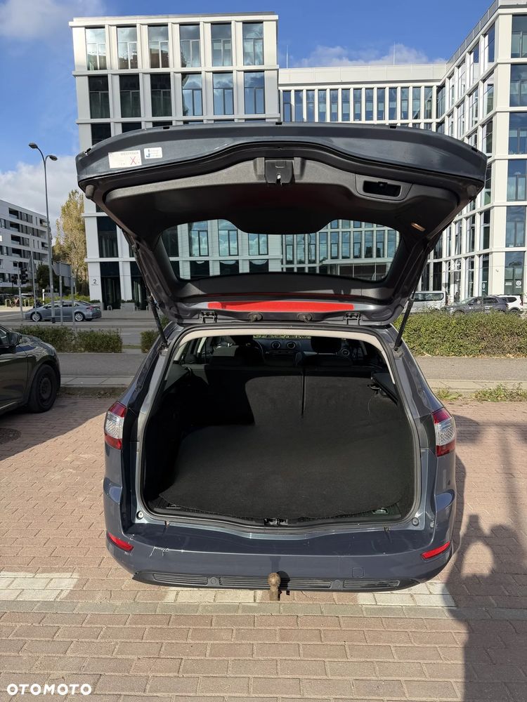 Ford Mondeo - 20