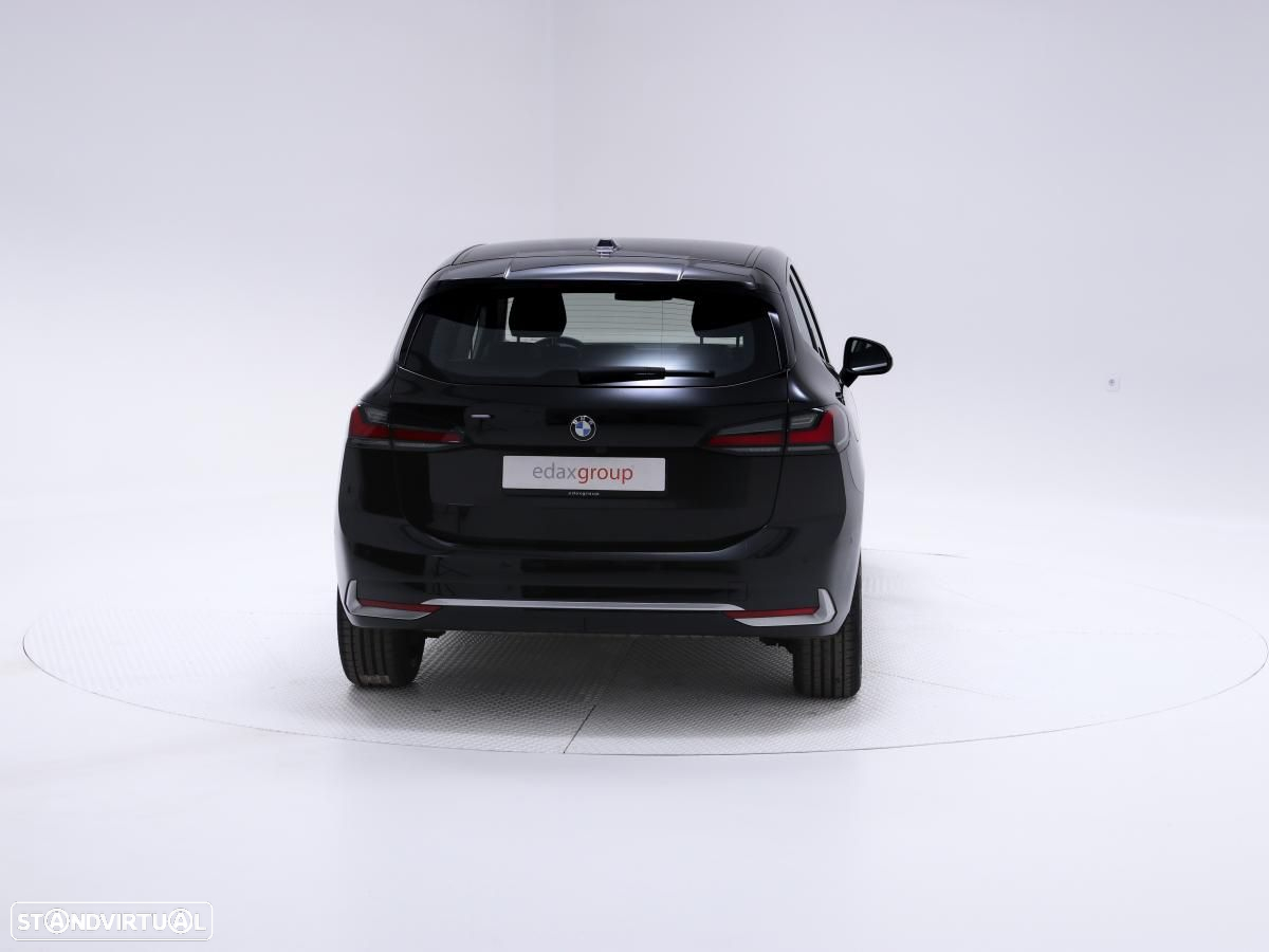 BMW 218 Active Tourer i Aut. Luxury Line - 4