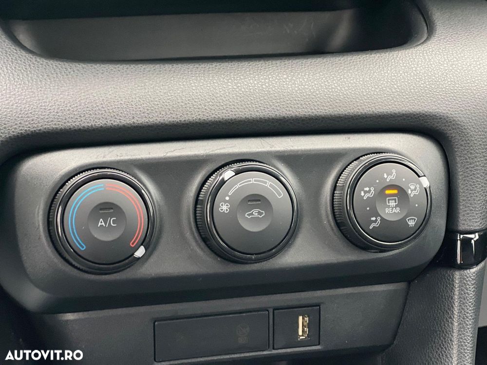 Toyota Yaris 1.0 L Eco - 14