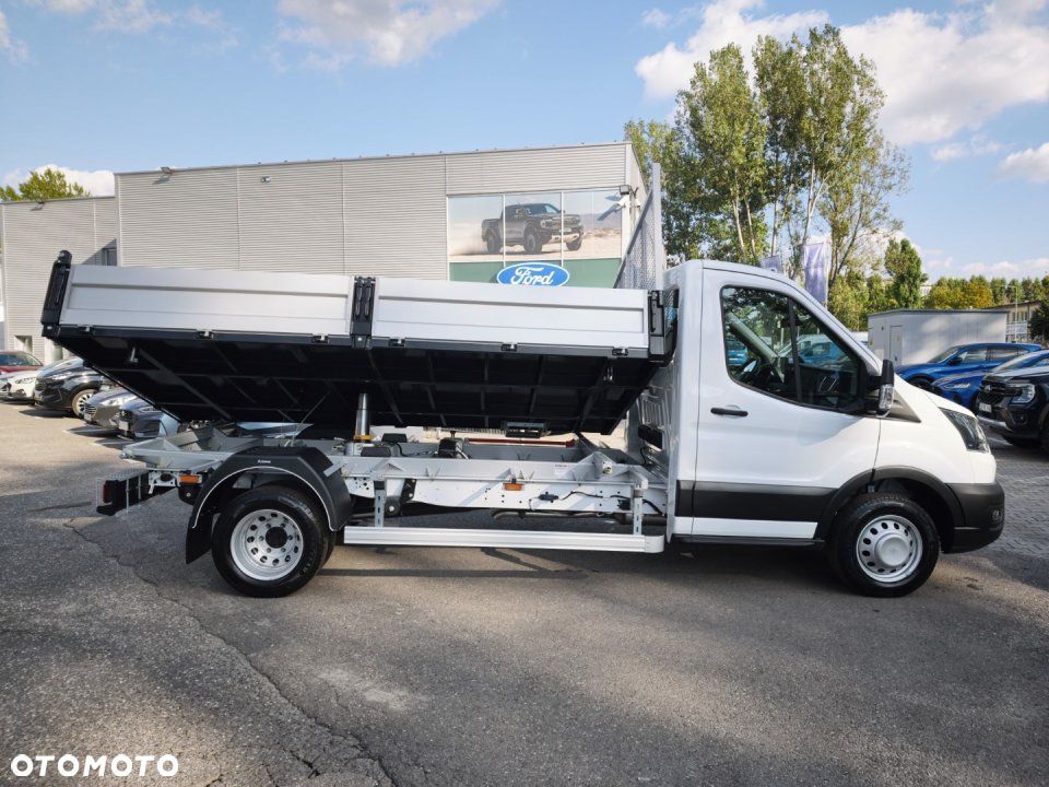 Ford Transit - 11