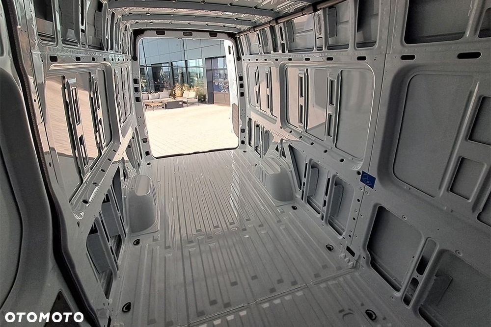 Mercedes-Benz Sprinter BASE Długi 317 CDI 9G-Tronic 2.0 170KM - 13