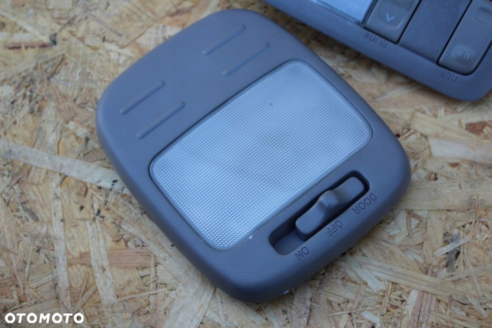 Lampka oświetlenia kabiny LEXUS IS mk1 I szare - 3