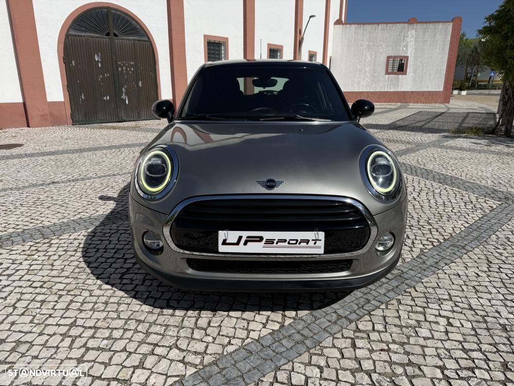 MINI 5 Portas Cooper D Auto - 2