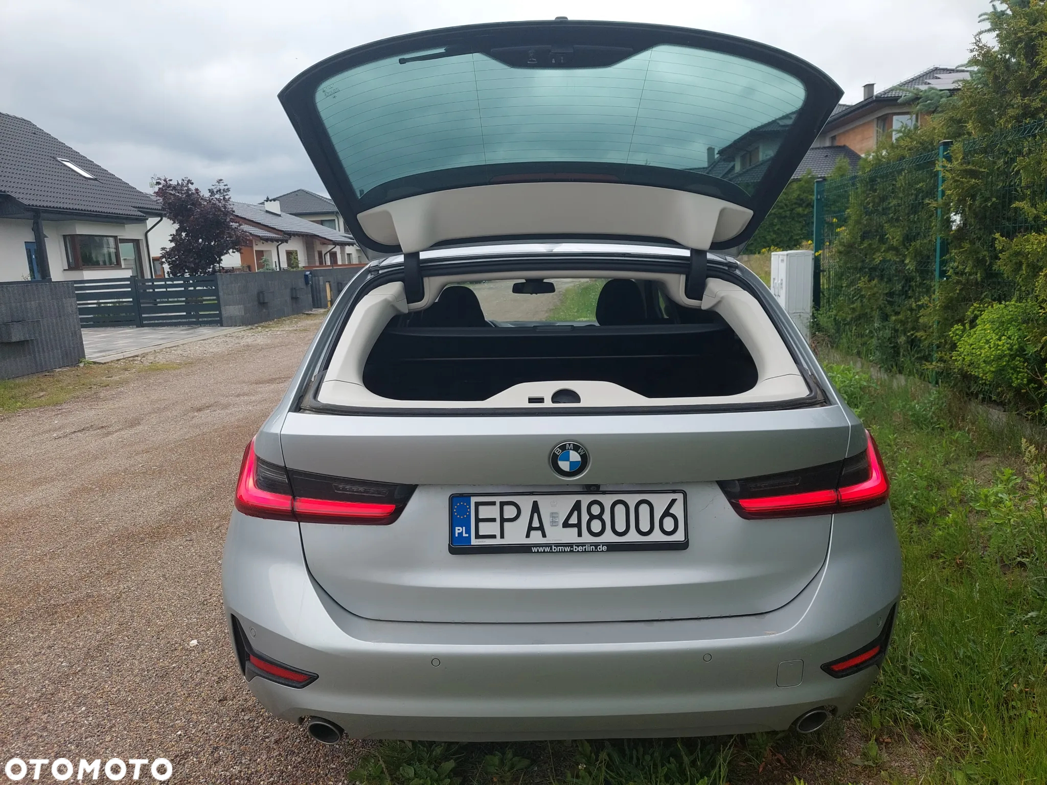 BMW Seria 3 318d - 19