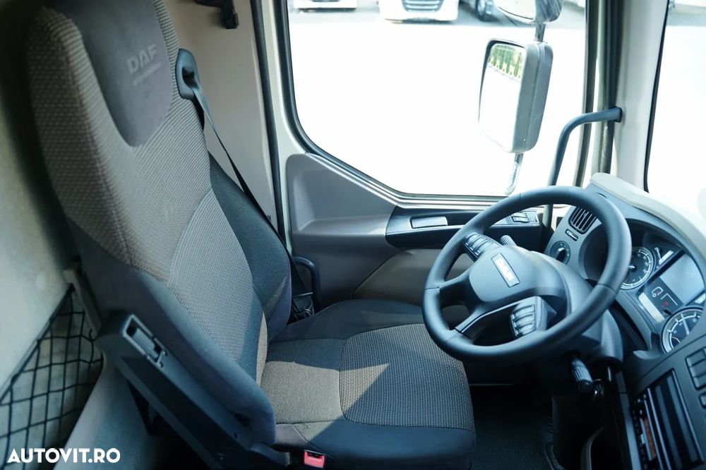 DAF LF 250 / 4x2 / CAROSERIE DE LIVRARE 7,3 m / HYVA HB150XE3 HGV / RIDICARE MAXIMĂ: 10,06 M / PODEA REZISTENTĂ / ROTATOARE / TELECOMANDĂ / EURO 6 - 25