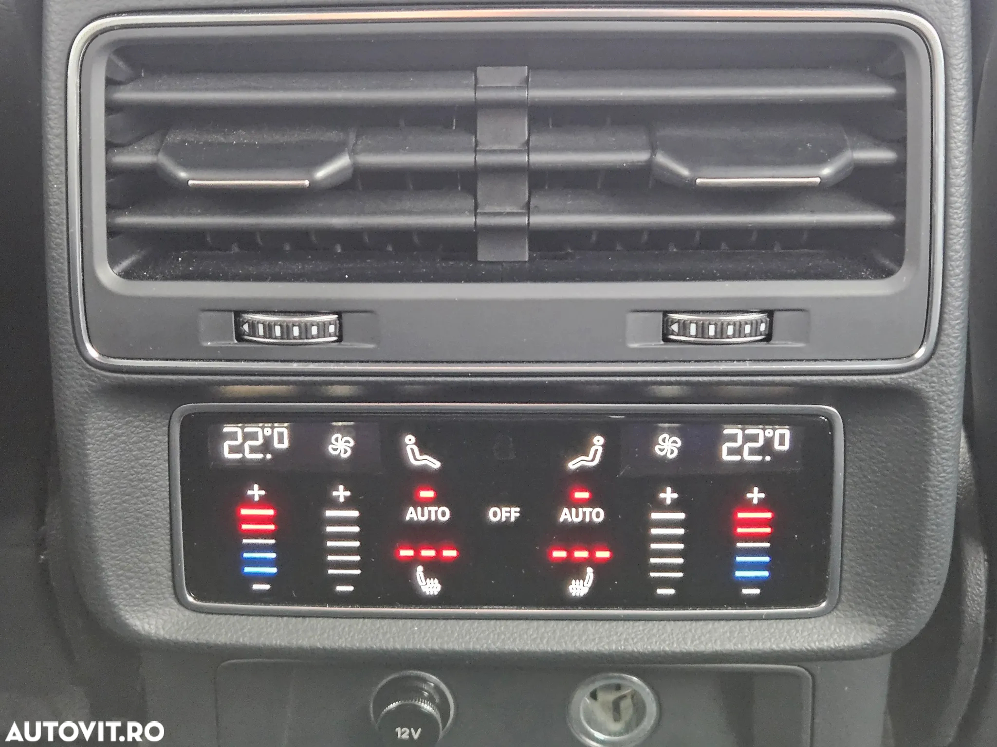 Audi SQ7 4.0 TDI quattro Tiptronic - 16