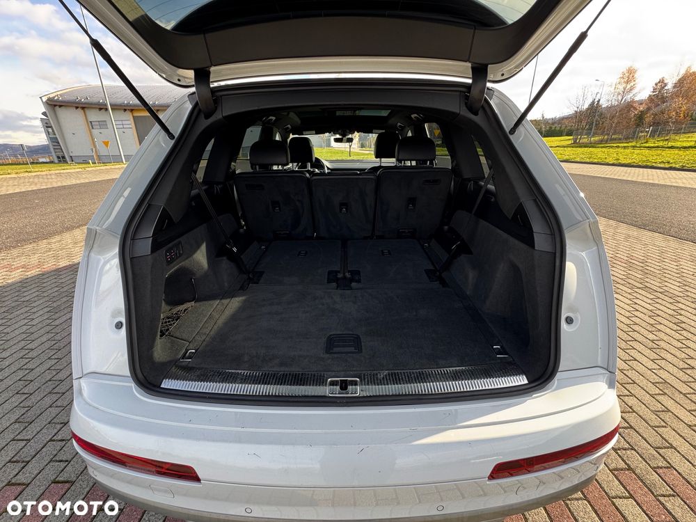 Audi Q7 3.0 TFSI Quattro Tiptronic - 35