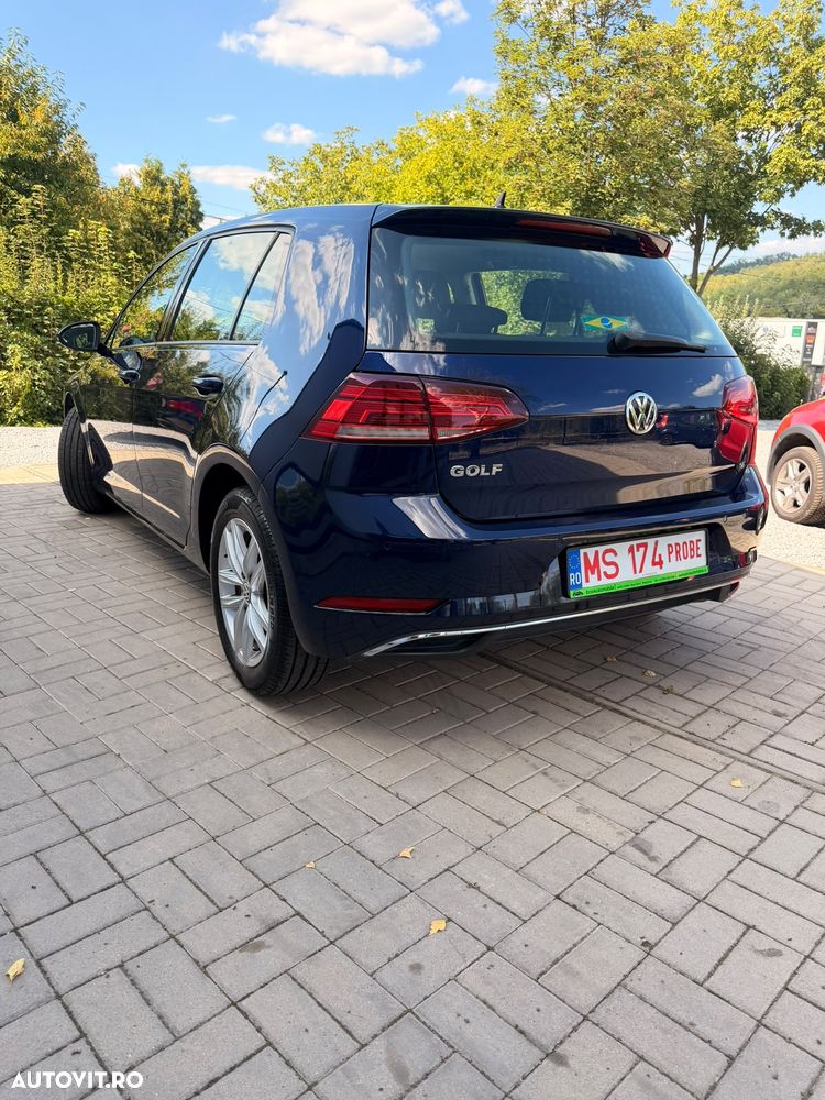 Volkswagen Golf 1.6 BlueTDI DSG Trendline - 18