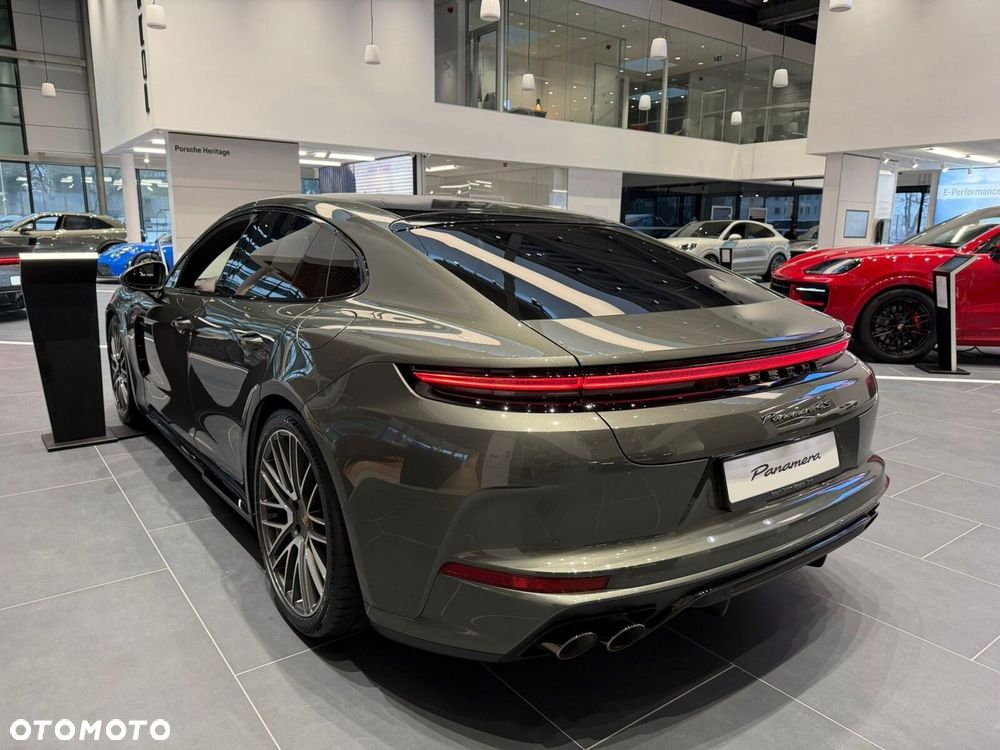 Porsche Panamera - 5