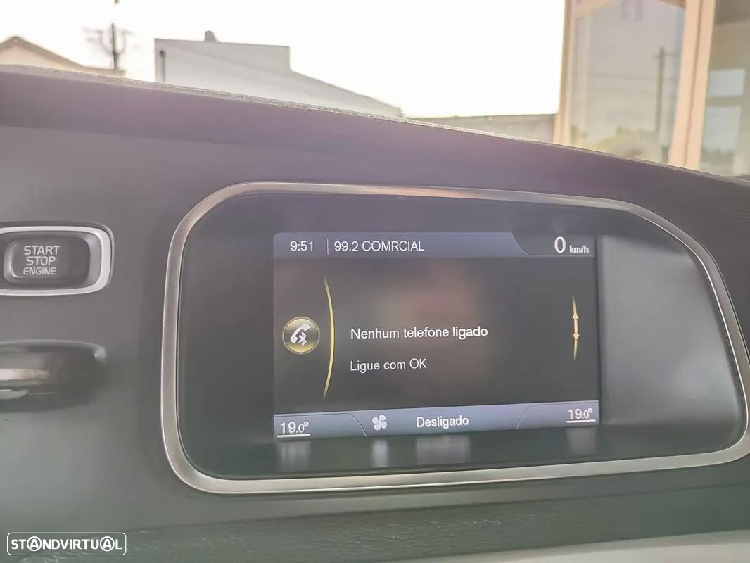 Volvo V40 1.6 D2 Momentum - 29