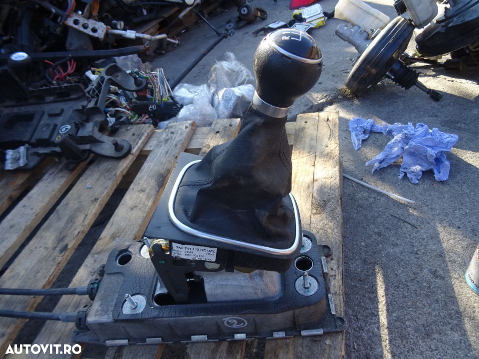 Timonerie Volkswagen Golf 5 1.9 TDI din 2008 - 1