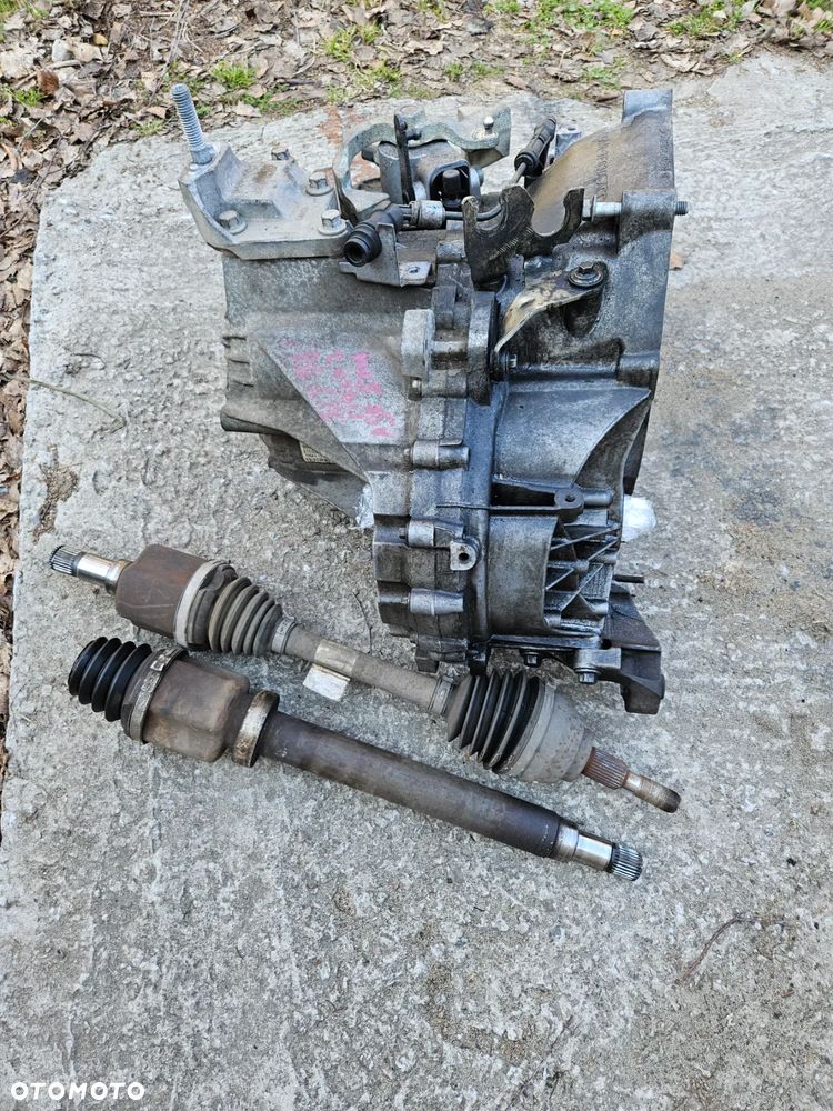 SKRZYNIA  FORD 2.OTDCI DG9R-7002-MCB  EURO6 RADOM MONTAŻ