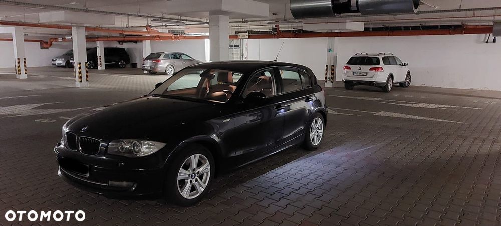 BMW Seria 1 120i - 7