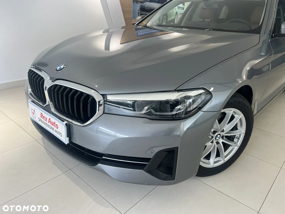BMW Seria 5 520d mHEV - 3