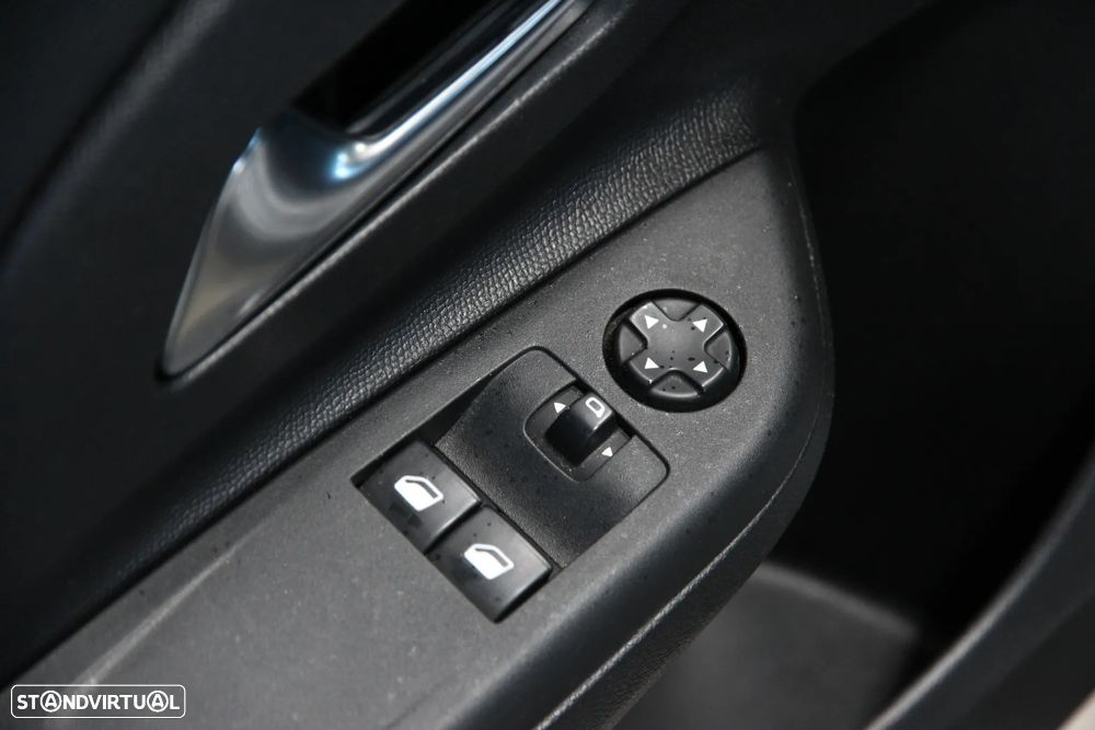 Opel Corsa 1.2 Business - 9