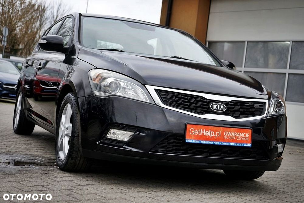 Kia Ceed 1.6 CRDi 90 ISG Spirit - 2