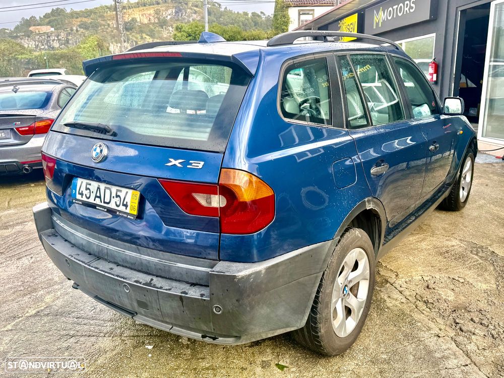 BMW X3 2.0 d SE - 4
