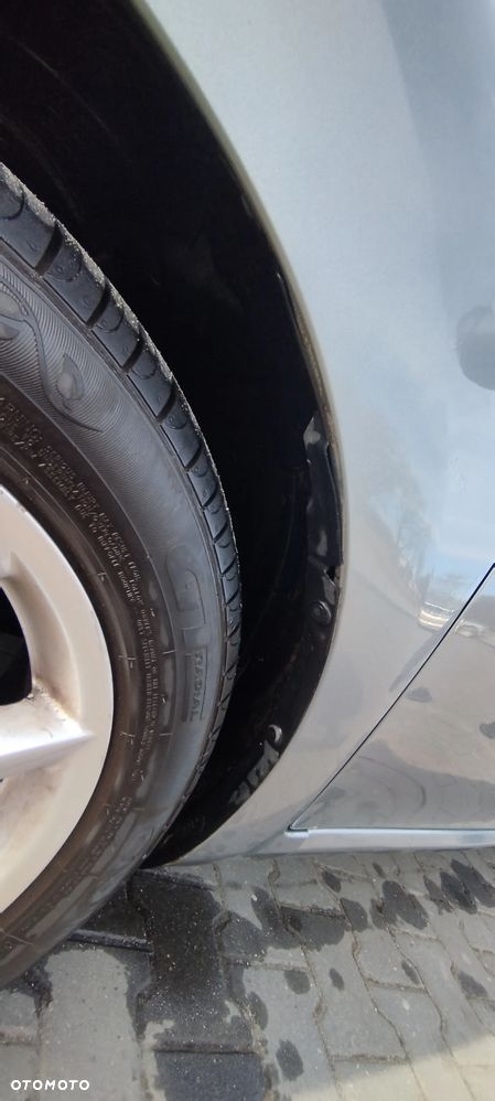 Toyota Auris 1.6 VVT-i Sol - 17