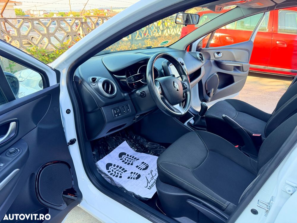 Renault Clio - 7