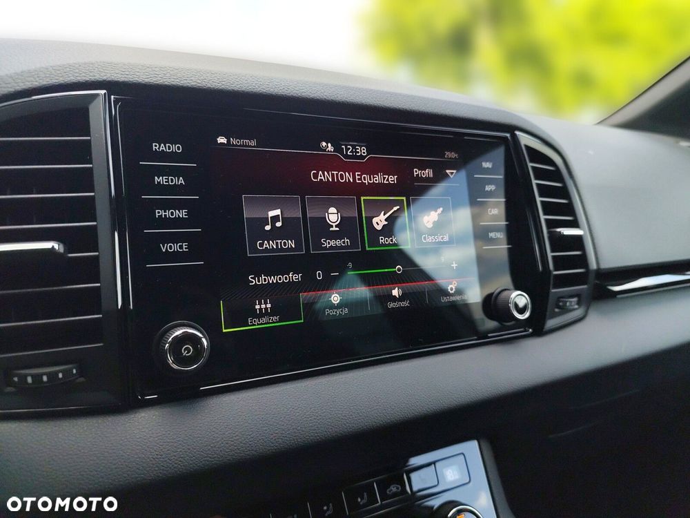 Skoda Karoq 1.5 TSI ACT Sportline DSG - 30