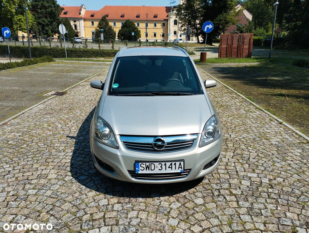 Opel Zafira 1.6 Innovation - 2