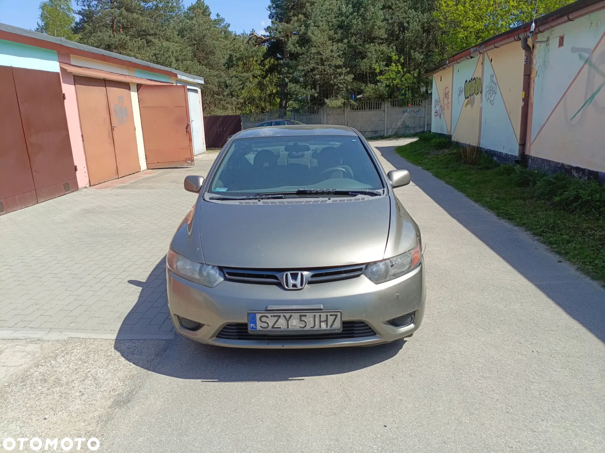 Honda Civic 1.8 LX Coupe - 1
