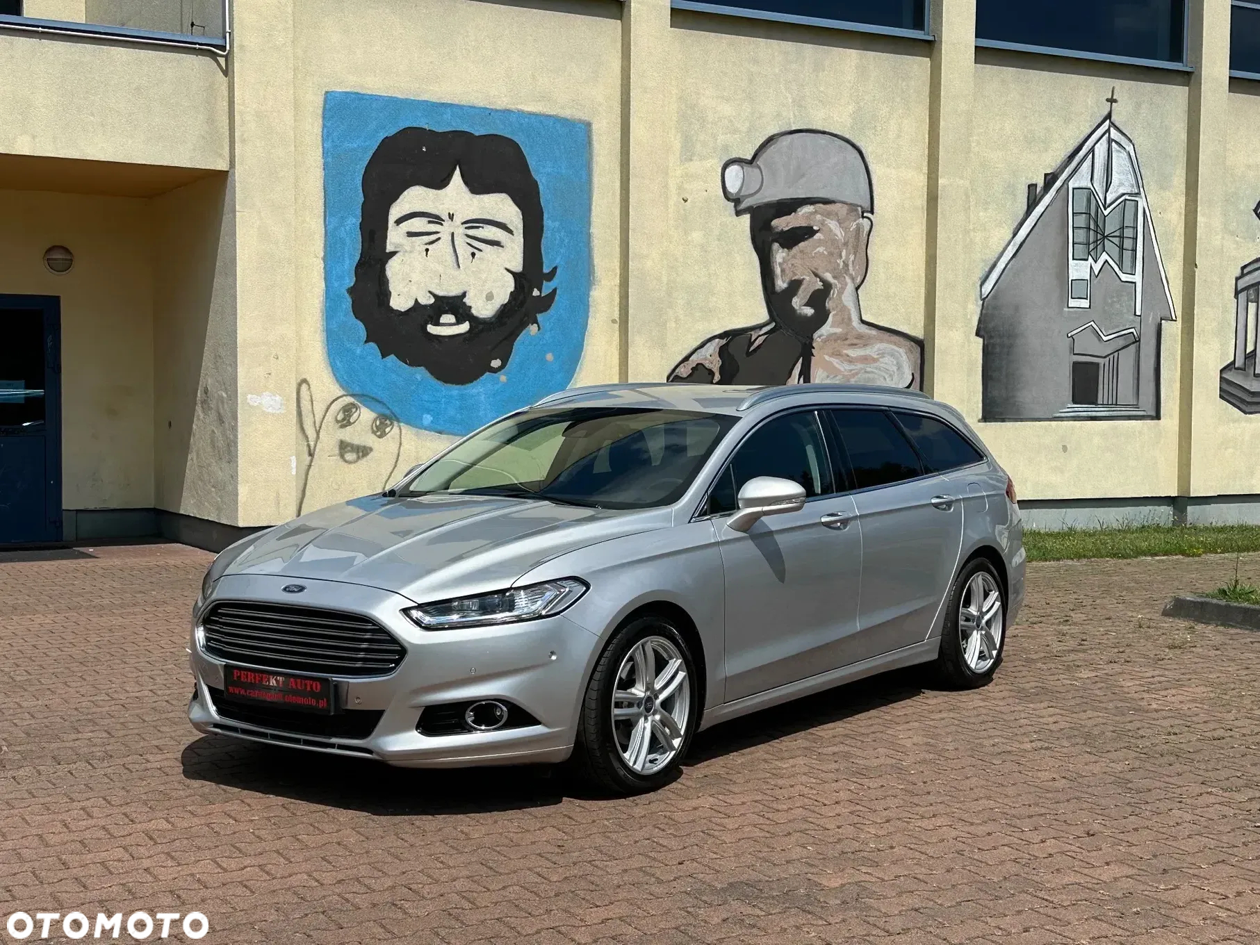 Ford Mondeo 2.0 EcoBoost Titanium - 2
