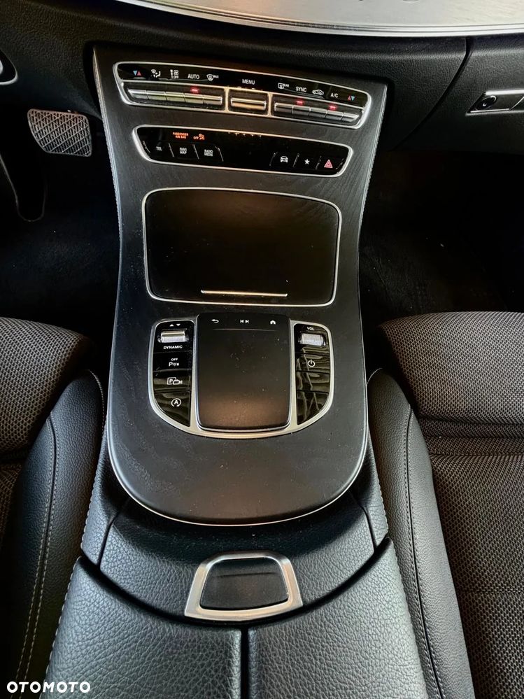 Mercedes-Benz Klasa E 200 d Avantgarde - 14