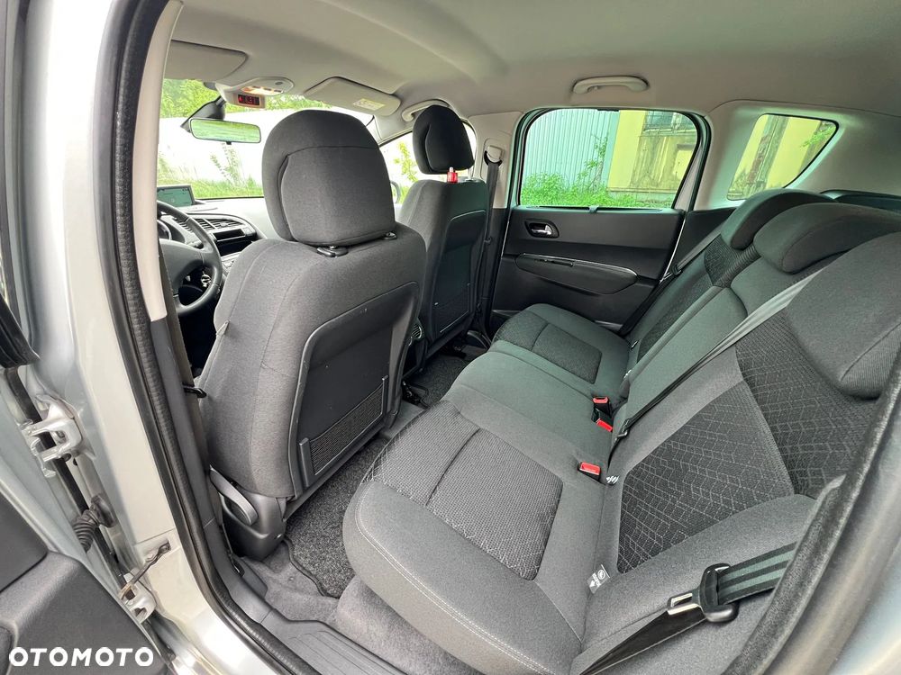 Peugeot 3008 1.6 HDi Access - 7