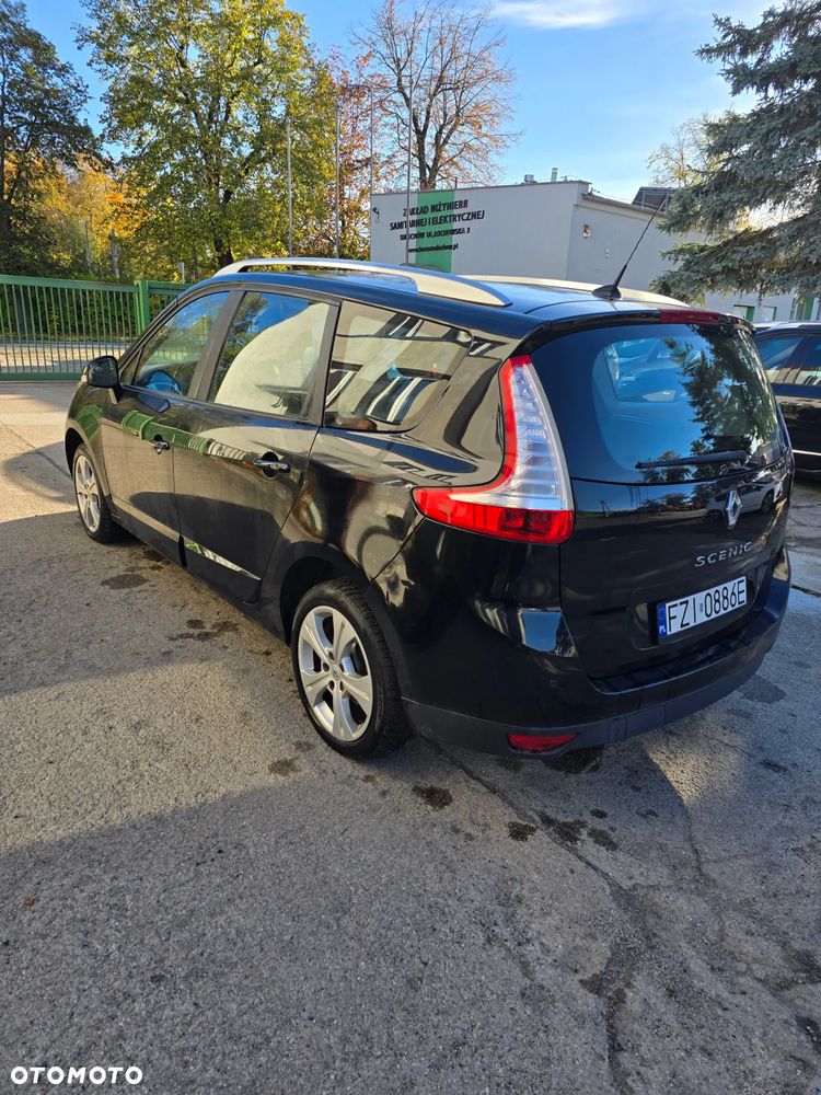 Renault Grand Scenic - 4