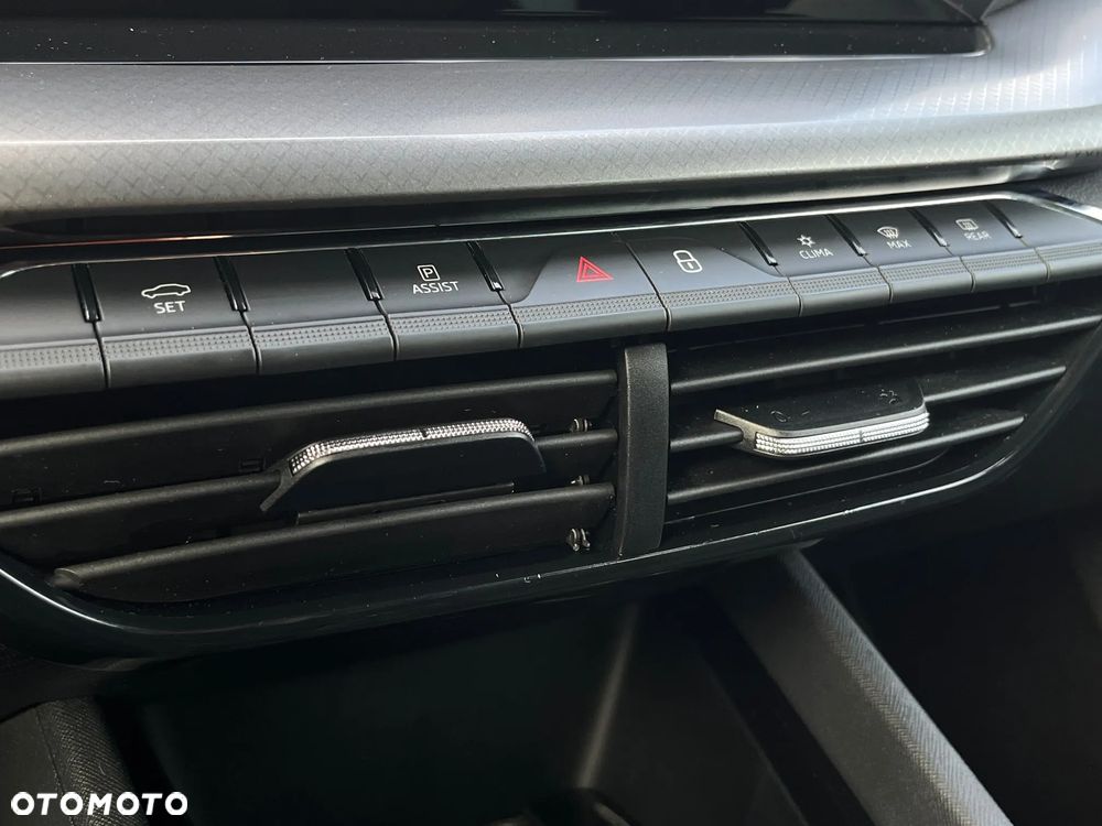 Skoda Octavia 1.5 TSI ACT Ambition - 25