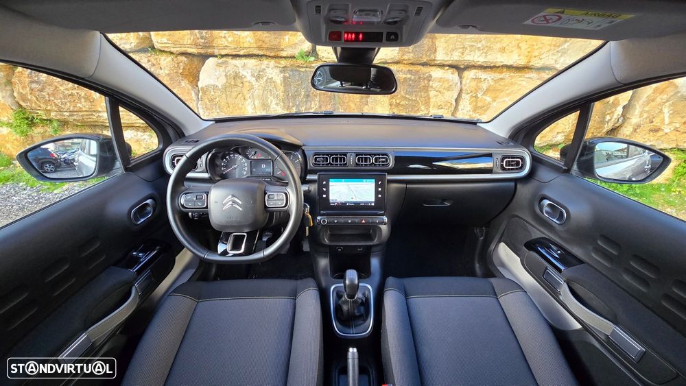 Citroën C3 1.2 PureTech Shine - 9