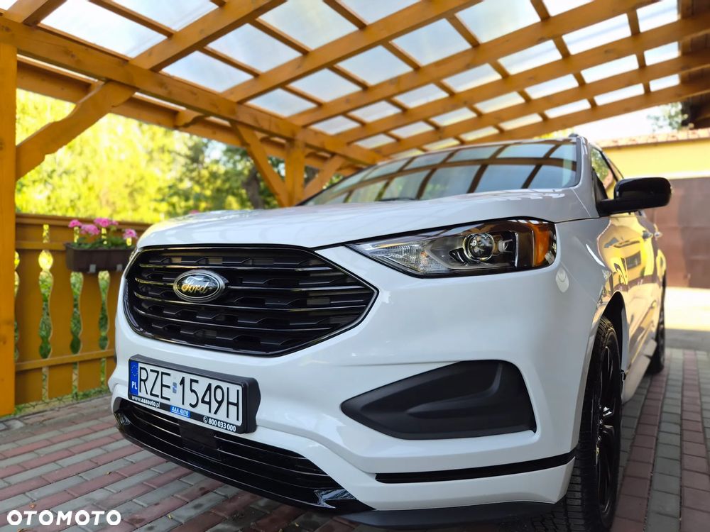 Ford Edge - 10